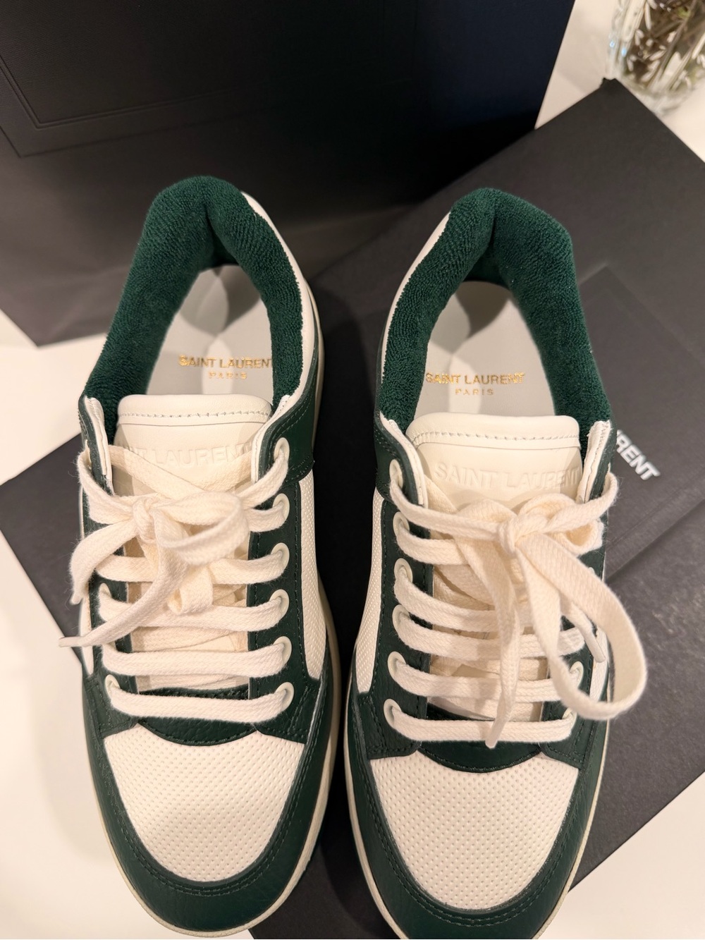 Saint Laurent Unisex Green and White Low-Top Sneakers Size 7.5 - Picture 3 of 8